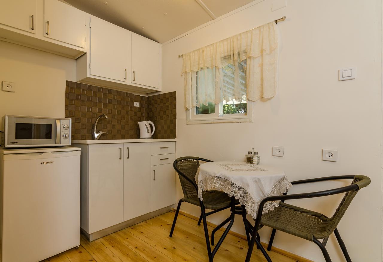 Orna'S Corner Bed & Breakfast Yuval ภายนอก รูปภาพ
